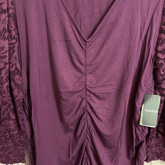 Torrid Womens NWT Super Soft Lace Bishop Sleeve Purple Ruched Top Size 3X - Picture 7 of 10